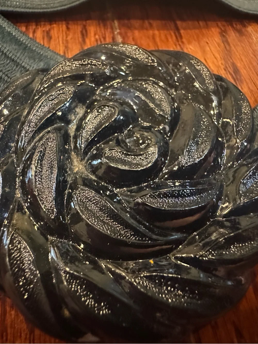 Vintage Flower 80s 90s Wide Black Elastic Cinch Belt Rose Buckle Art Nouveau S